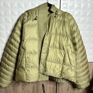 BRAND NEW WITH TAGS NIKE GREEN THERMA-FIT PUFFER JACKET SIZE LARGE